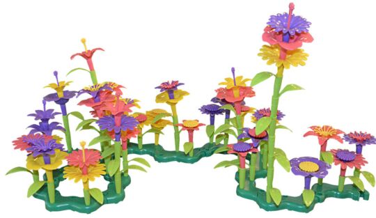 Alm Blumenwiese mit Holzbox